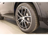 お気軽にお問い合わせください。Tel:075-325-0440 Mobile:070-2313-8676  中古車担当:時女まで