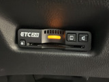 いまや快適なカーライフに欠かせないETCが付いています。