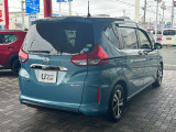 納車前に、当店サービス工場にて法定点検を実施して納車いたします。もちろん点検料を別途頂く事はありません