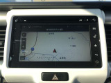 フルセグSDメモリーナビ装備。ドライブ・旅行の前日に地図を調べる必要はもうありません。朝、車に乗ってから行先を入力すれば目的地まで音声で案内してくれます