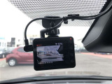 ニュースで流れる【事故の瞬間】【あおり運転】の映像は、ドライブレコーダーが録画しているからです。もしもの時の証拠映像を保存できます。