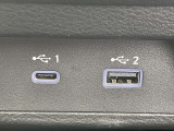 <USB電源ソケット タイプA1個/USB電源ソケット タイプC1個>