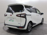 大きすぎず、小さすぎず、運転もしやすくシートアレンジも多彩で、どの世代の方にも気に入っていただけるお車です♪