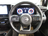 運転が楽しくなる明るく開放的な運転席まわりです。