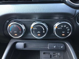 エアコンはオートエアコンです☆快適な空間で運転していただけます☆