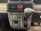 車両状態証明書には車のキズ・へこみ・その他の状態が詳細に記されています。