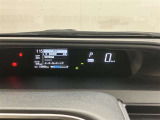 視認性の良いメ-タ-を採用しており、快適なドライブをサポ-トします♪