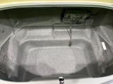 普段のお買い物や通勤、送迎等に十分な荷室スペースを確保しております。