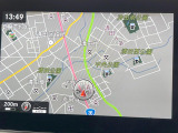 ●純正ナビ:一体感のあるナビは、高級感ある車内を演出してくれます。Bluetooth再生などオーディオ機能も充実しておりますので、運転もより楽しめます♪