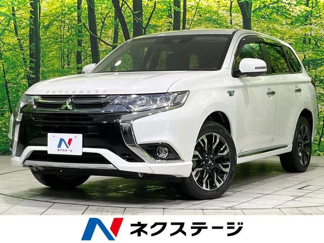 アウトランダーPHEV Gセーフティパッケージ
