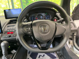 【ステアリングスイッチ】運転中、前方から目線をそらすことなく、オーディオ等の操作が可能な便利機能!安心&快適なドライブを演出してくれます♪