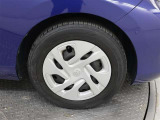 185/65R15サイズのタイヤになります。