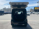 彦根インターからお車で3分とアクセス便利!近くには有名観光地の彦根城もありますので、観光と合わせてのご来店も良いですね♪活気溢れる自慢のスタッフがお客様のご来店をお待ちしております!
