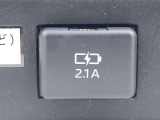 2.1Aポートがついています。