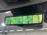 【デジタルインナーミラー】後席の大きな荷物や同乗者で後方が確認しづらい時でも安心!カメラが撮影した車両後方の映像をルームミラー内に表示。クリアな視界で状況の確認が可能です!