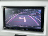 駐車時に便利なバックモニター付きです。これで慣れない場所の駐車も安心ですね。