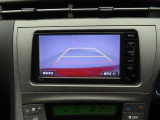 バックモニターを装備しています。車庫入れ時等に車両後方が確認出来るのでとても便利です。