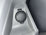 12V 120W電源付。携帯の充電や簡易空気清浄機など手軽に電源を得られます。