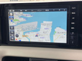 【大画面メモリーナビ&フルセグチューナー】 日産純正大画面ナビです!TVは高画質のフルセグチューナー搭載です!AV機能も沢山ありますし、ブルトゥースオーディオで音楽再生OKです♪