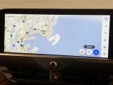 いまや必須装備「ナビゲーション」搭載!知らない場所にスイスイッとドライブ。もう、これなしではハンドルを握れませんね!でも運転中の操作は危険ですのでご注意ですね☆