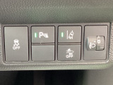 【Honda SENSING】いつもの道で、高速道路などで、安心・快適な運転を支援します。先進の安全運転機能システム搭載。