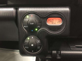 液晶画面とプッシュ式のスイッチで見やすく使いやすいオートエアコンです。
