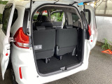 リアシートがあっても、しっかり荷物を積む事ができます。