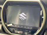 【メーカー純正ナビ】インテリアに溶け込むスタイリッシュな「専用設計」メーカーナビを装備♪視認性や操作性など基本性能にも優れ、より上質なカーライフをお楽しみいただけます。
