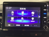 【メモリーナビ】目的地まで分かりやすく導いてくれます。初めての道でも地図が手元にある安心感が、ドライブの不安をそっと取り除いてくれます。