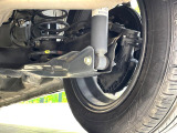 お車を安心してお乗りいただく為には、足回りの定期点検が欠かせません。サービスサポート(有償保証)では無料点検もご提供しており、安心のカーライフをお過ごしいただけるサポート体制が整っています。