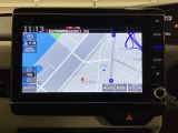 ワイド画面のナビゲーションはフルセグTV、インターナビ対応のGathers純正メモリーナビを搭載しています。Bluetoothオーディオ機能がありますので、スマートフォンなどの音楽も再生できます。