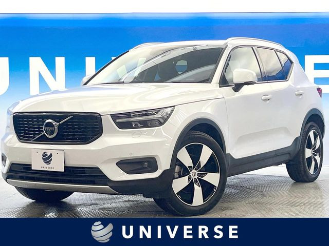 XC40 T4 AWD モメンタム 4WD