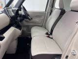 【車内ルームクリーニング済】専門スタッフにより車内はきれいにルームクリーニングを行っております。