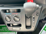 納車前にはプロのメカニックが点検、整備を行いますので安心してお乗り頂けます!!