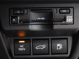 非常時やキャンプなどに役立つAC100Vコンセント付きです。ETCも装備してます。