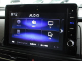 ナビゲーションは純正10インチメモリーナビ(VXU-227DYi)を装着しております。AM、FM、CD、DVD再生、Bluetooth、音楽録音再生、フルセグTVがご使用いただけます。
