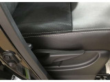 高さを調整できるシートで、運転する方の目線を調整できます!