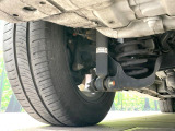 お車を安心してお乗りいただく為には、足回りの定期点検が欠かせません。サービスサポート(有償保証)では無料点検もご提供しており、安心のカーライフをお過ごしいただけるサポート体制が整っています。