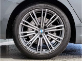 BMW販売台数全国TOPの信頼と実績!★お勧めの1台!早い者勝ちです!★詳細はBPS六甲アイランド店【フリーダイヤル:0078-6002-404284】迄お気軽に♪★