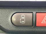 【パワースライドドア】スマートキーや運転席のスイッチでスライドドアの開閉が可能♪電動だから力を入れてドアを開ける必要が無く、小さいお子様でも、重い荷物を持っている時もラクに開け閉めできます♪