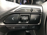 【ステアリングスイッチ】左です。ハンドルから手を離さず、運転に集中したまま手元でオーディオ操作等ができます。