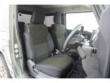 運転席/助手席共に綺麗に保たれております☆