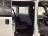 乗車人数や荷物の量、車内での過ごし方に合わせて、シートのレイアウトを変更できます。