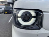 LEDヘッドライトで夜でも見やすくなっております。
