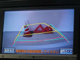 バックガイドモニターを装備しています、車庫入れもラクラクです。