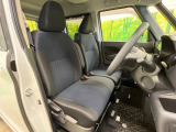 ドライバーによって運転しやすいポジションは異なり、あの車はどうなのか不安なこともありますよね。気になるお車は店頭で乗り込んでご確認いただけます♪