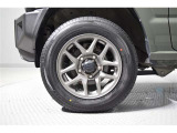 当店は全車『ロングラン保証』付!(1年間、距離無制限 HV車はHV保証付) 別途延長保証もご用意しております♪ ぜひ現車を確認にご来店ください