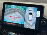 【パノラミックビューモニター】専用のカメラにより、上から見下ろしたような視点で360度クルマの周囲を確認することができます☆死角部分も確認しやすく、狭い場所での切り返しや駐車もスムーズに行えます。
