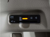 ◆運転席・助手席◆室内は、シートクリーニングや各部の徹底した清掃を実施し、消臭・除菌処理を行っています。しかも、全ての差上で天然成分の薬剤にこだわり安心・安全へも配慮しています。