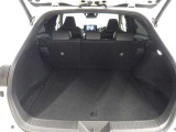 広々としたラゲージスペースを備えています。大きなものや長さのある荷物もしっかりと積み込めます。